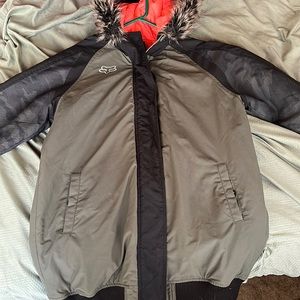 Warm winter snow coat, (Fox brand)!!